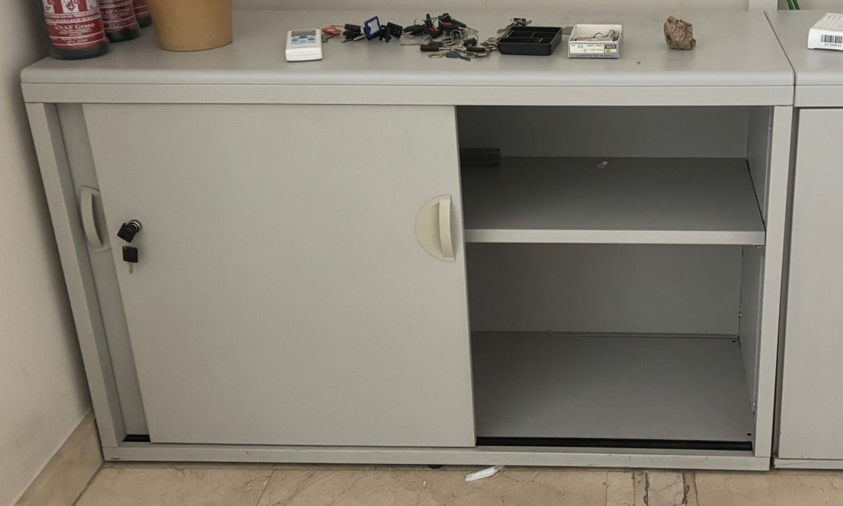 Armario Bajo de Oficina 2 Puertas Gris 87x43cm