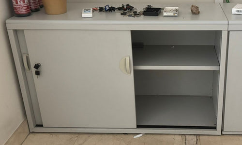 Armario Bajo de Oficina 2 Puertas Gris 87x43cm