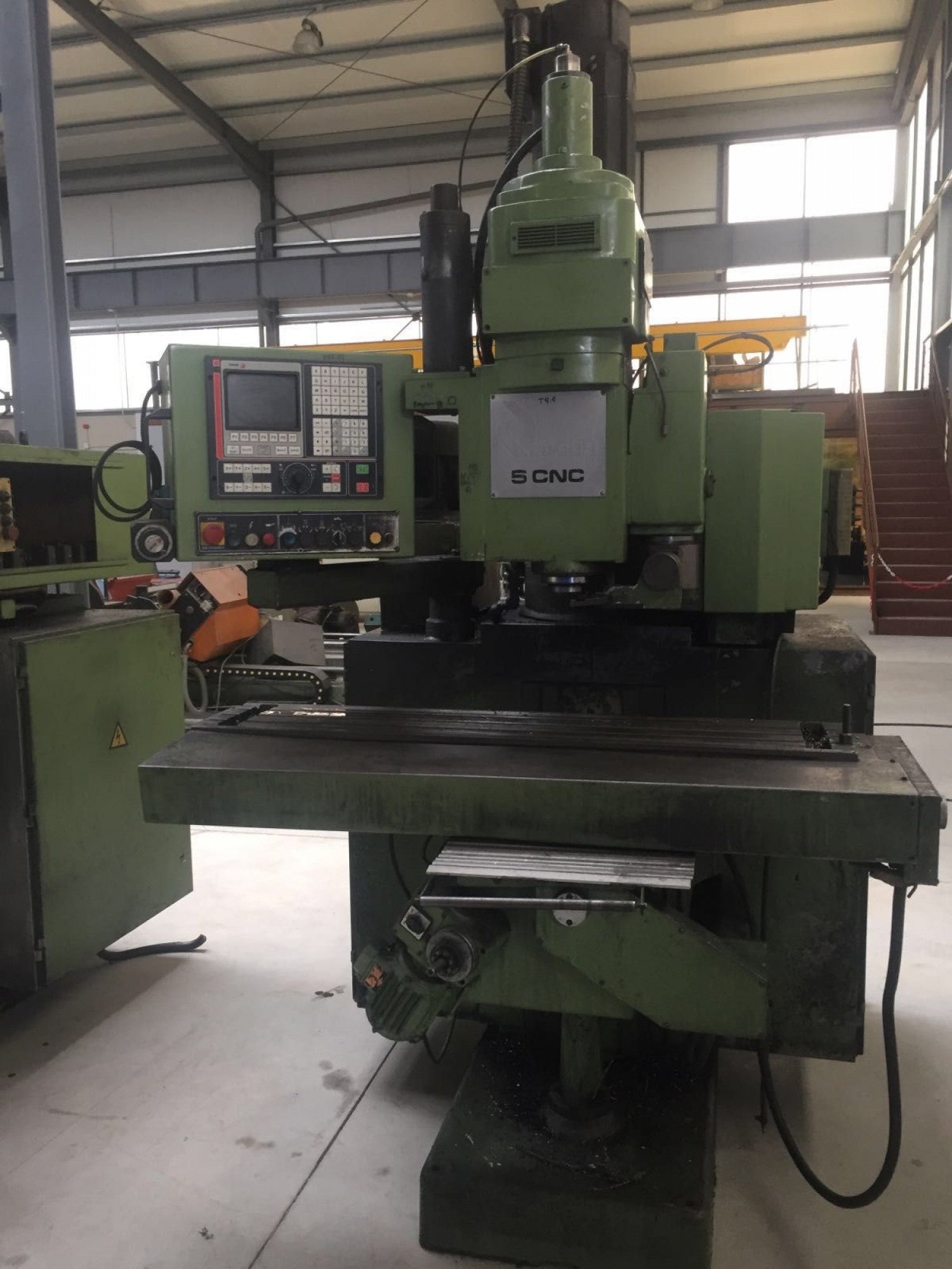 FRESADORA TORRETA LAGUN 5CNC