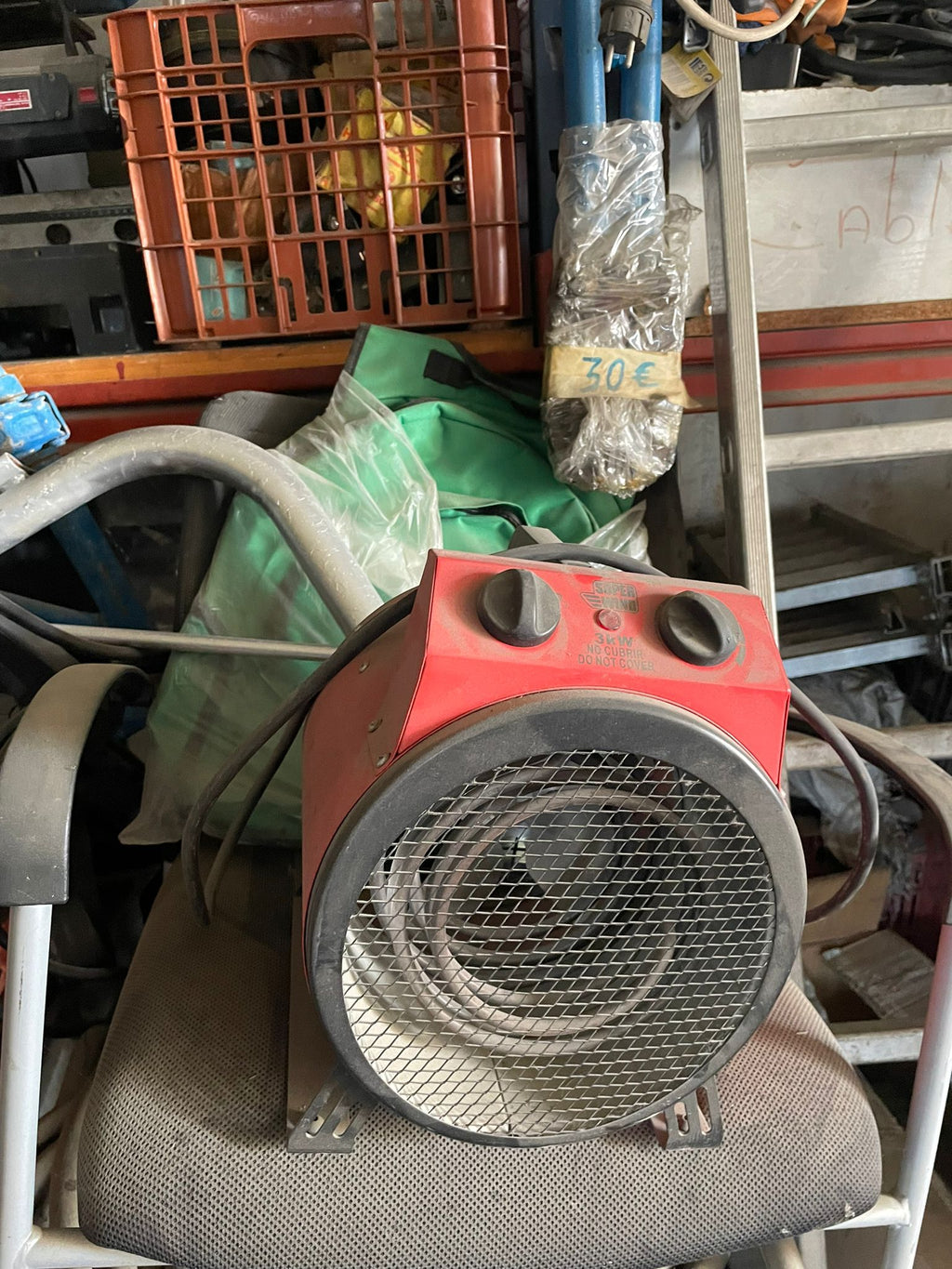 Calefactor industrial eléctrico de alta potencia para talleres y obras