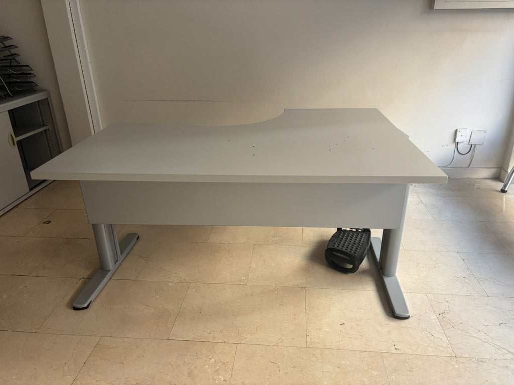 Escritorio Profesional de Oficina Ergonómico 160x121cm