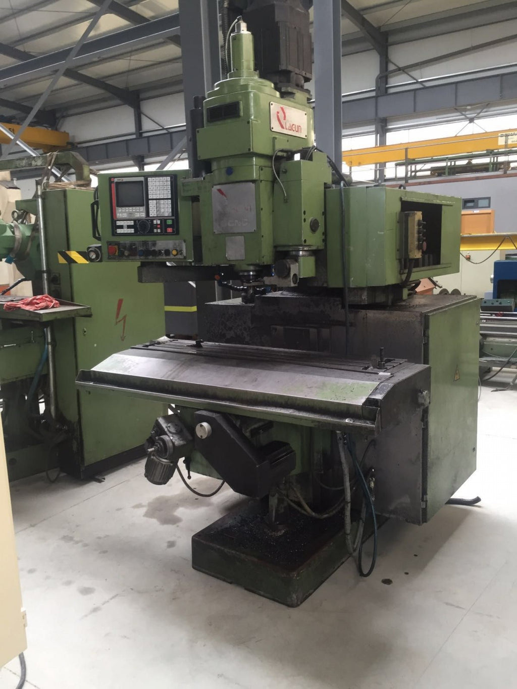 FRESADORA TORRETA LAGUN 5 CNC