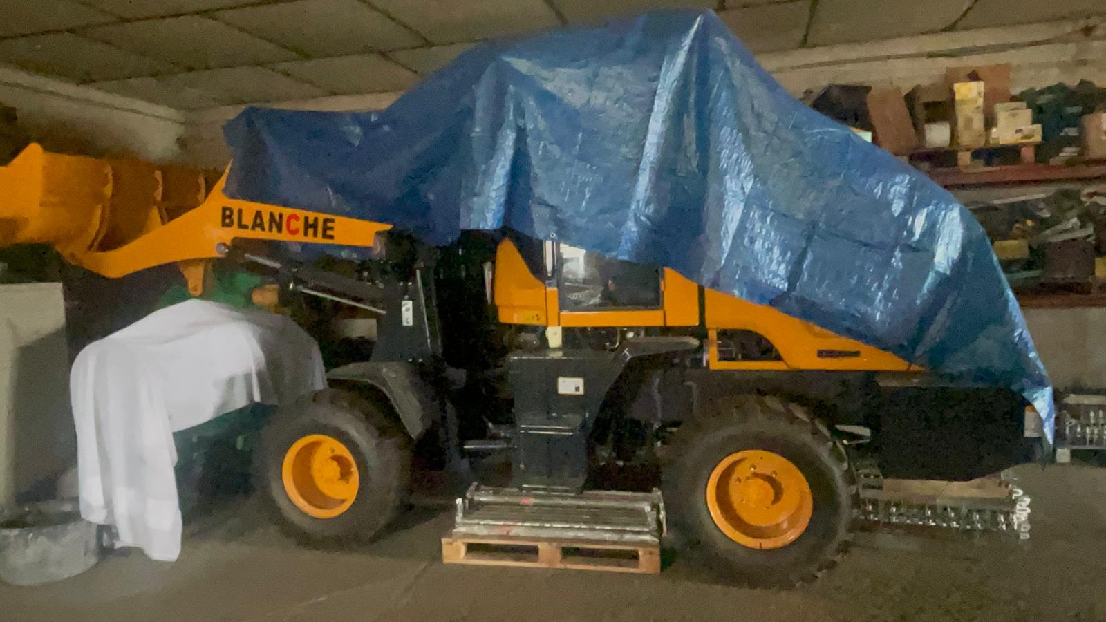 Mini cargadora articulada Blanche