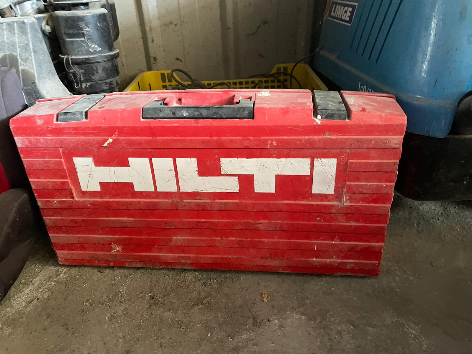 Martillo demoledor Hilti TE 805 con maletín