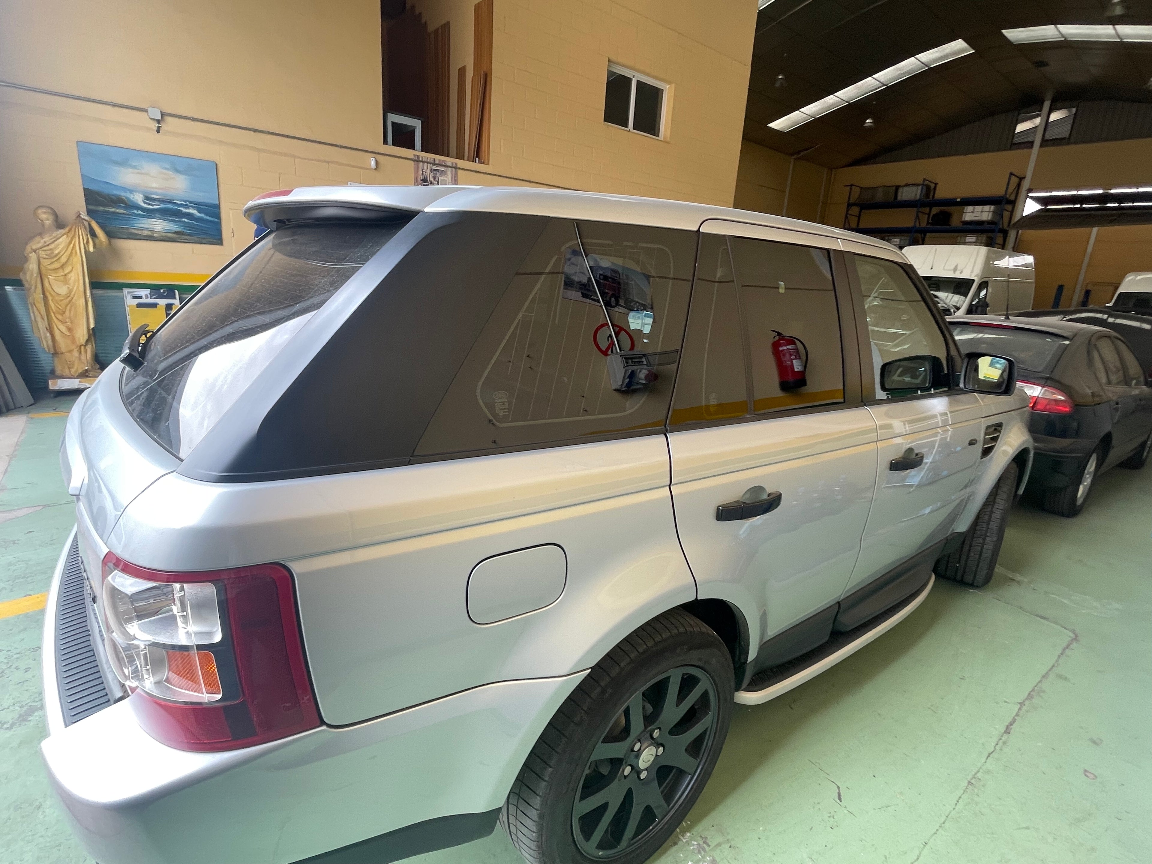 Range Rover Sport 2011 SUV premium blanco llantas deportivas