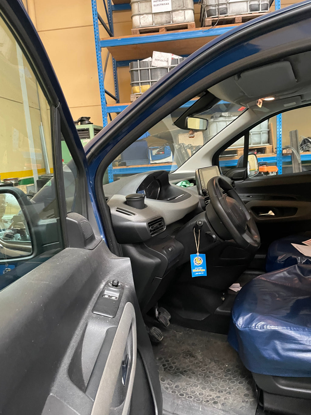 Peugeot Rifter furgoneta mixta 86.340 km estado impecable