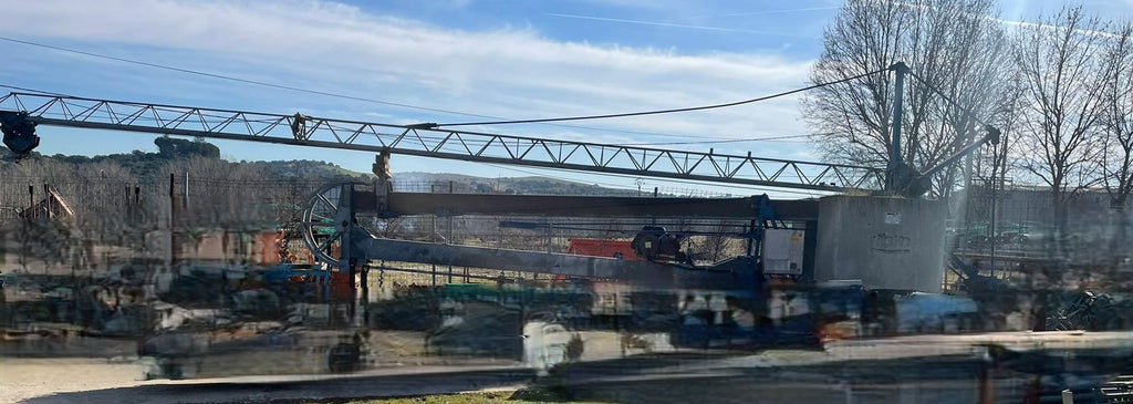 Grúa portátil telescópica autónoma para montaje industrial