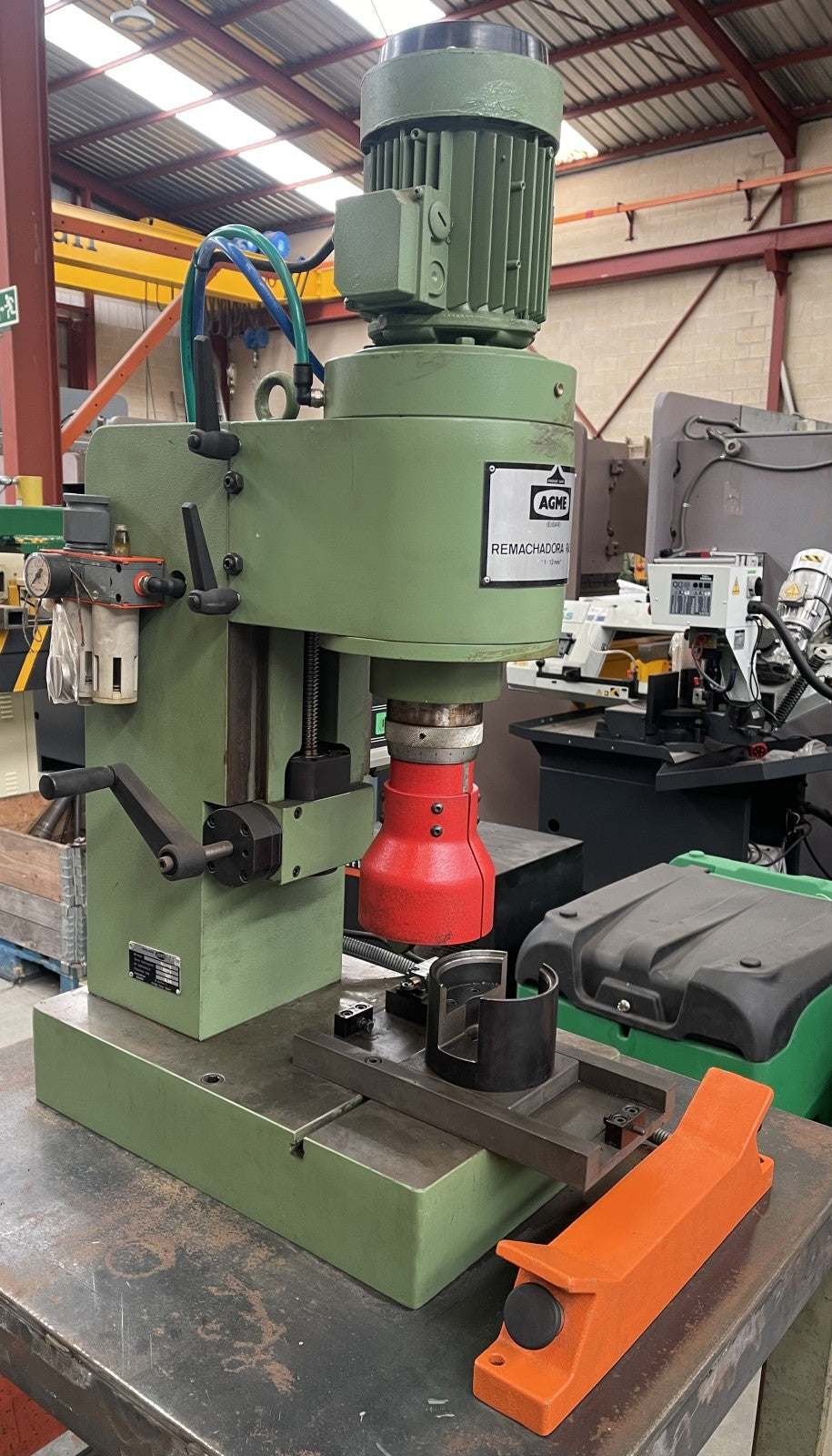 Remachadora Radial AGME R.R 1-12