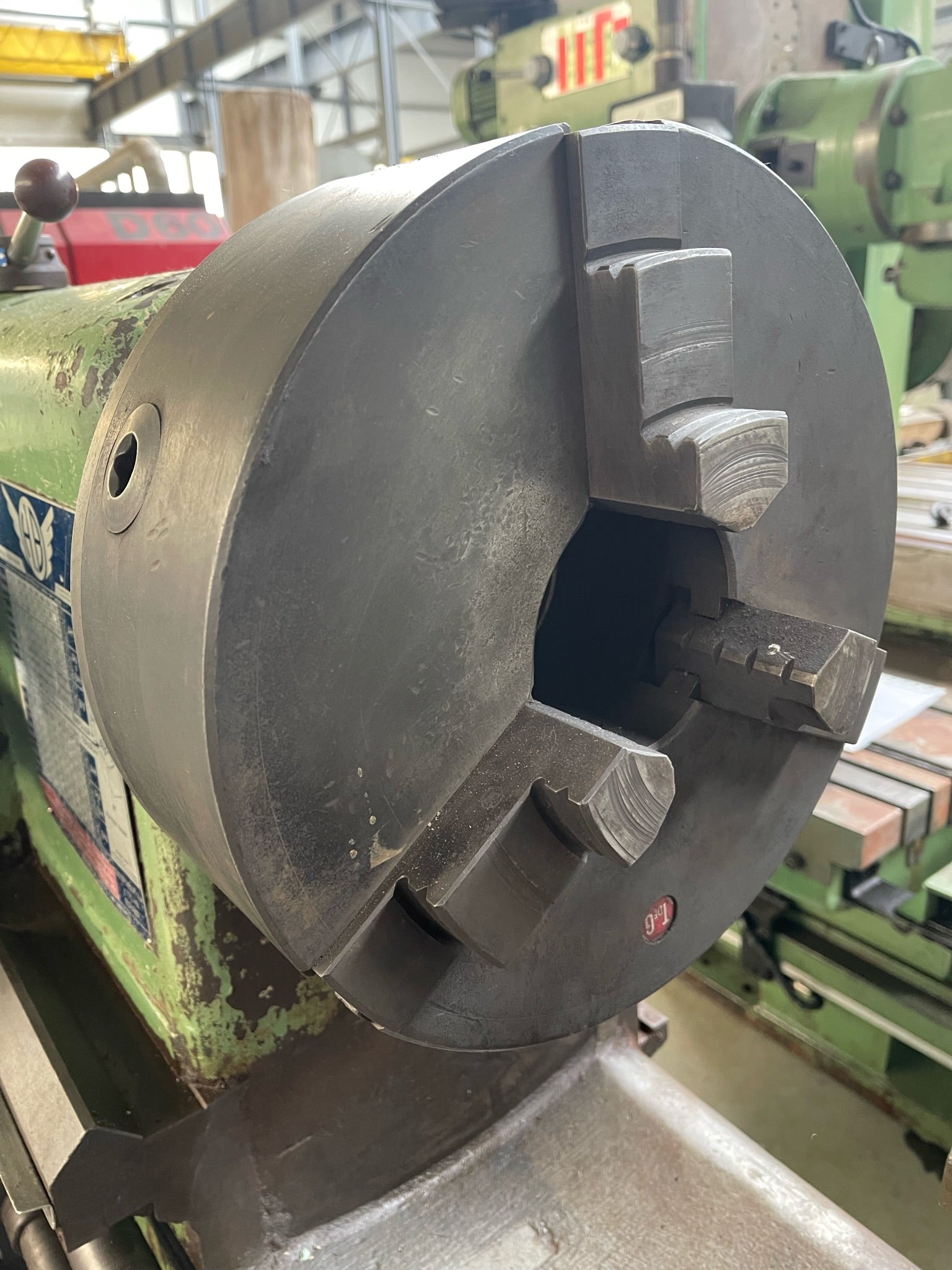 Torno AMUTIO-CAZENEUVE HB575/3000