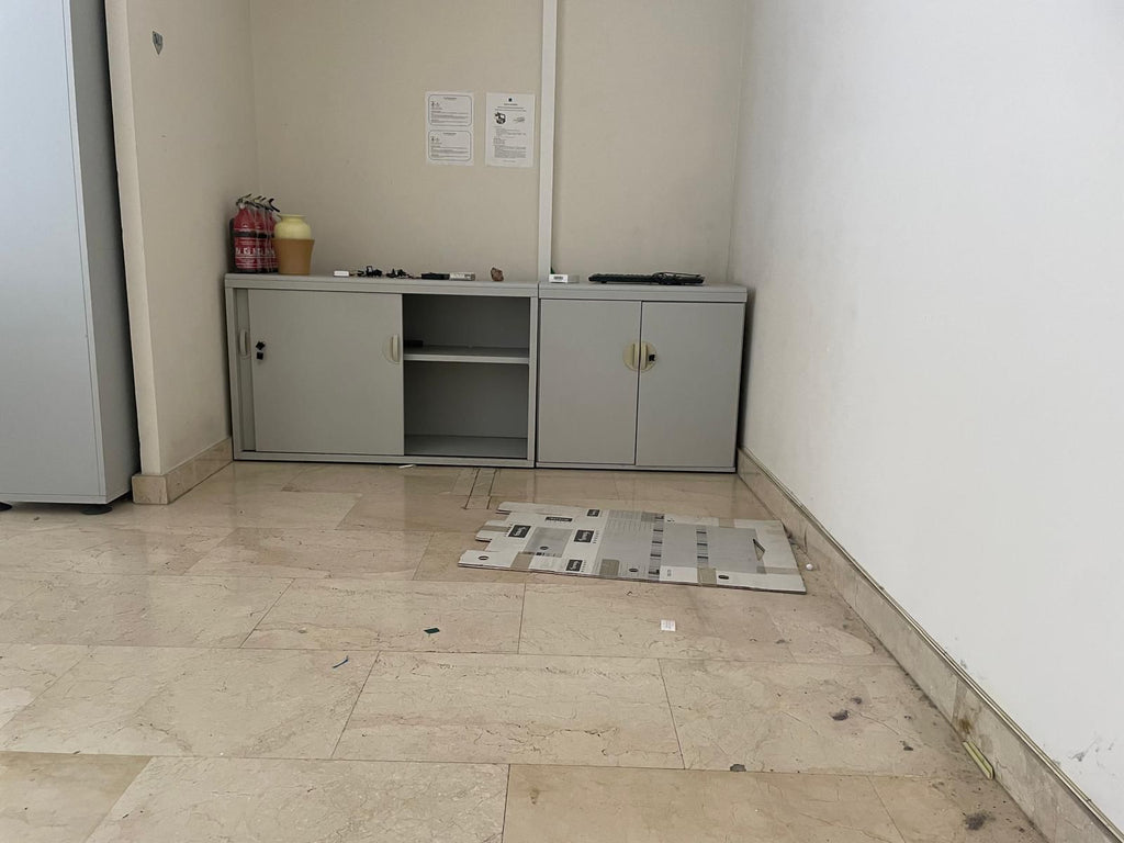 Armario Bajo de Oficina 2 Puertas Gris 87x43cm