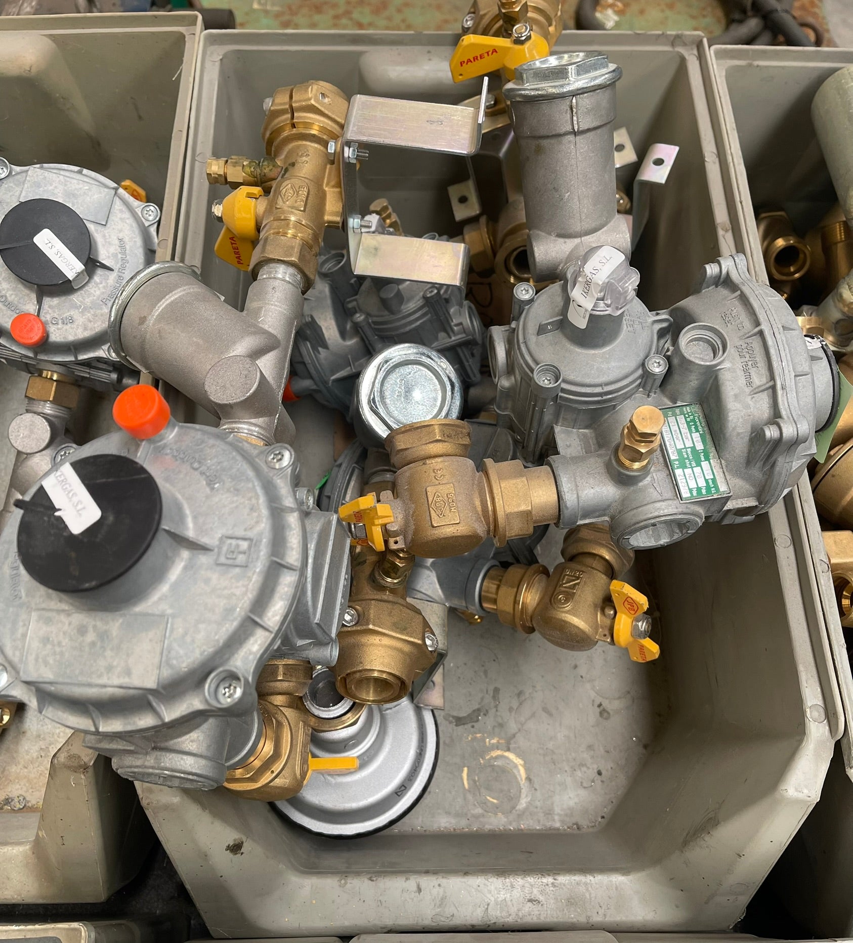Lote accesorios para instalaciones de gas