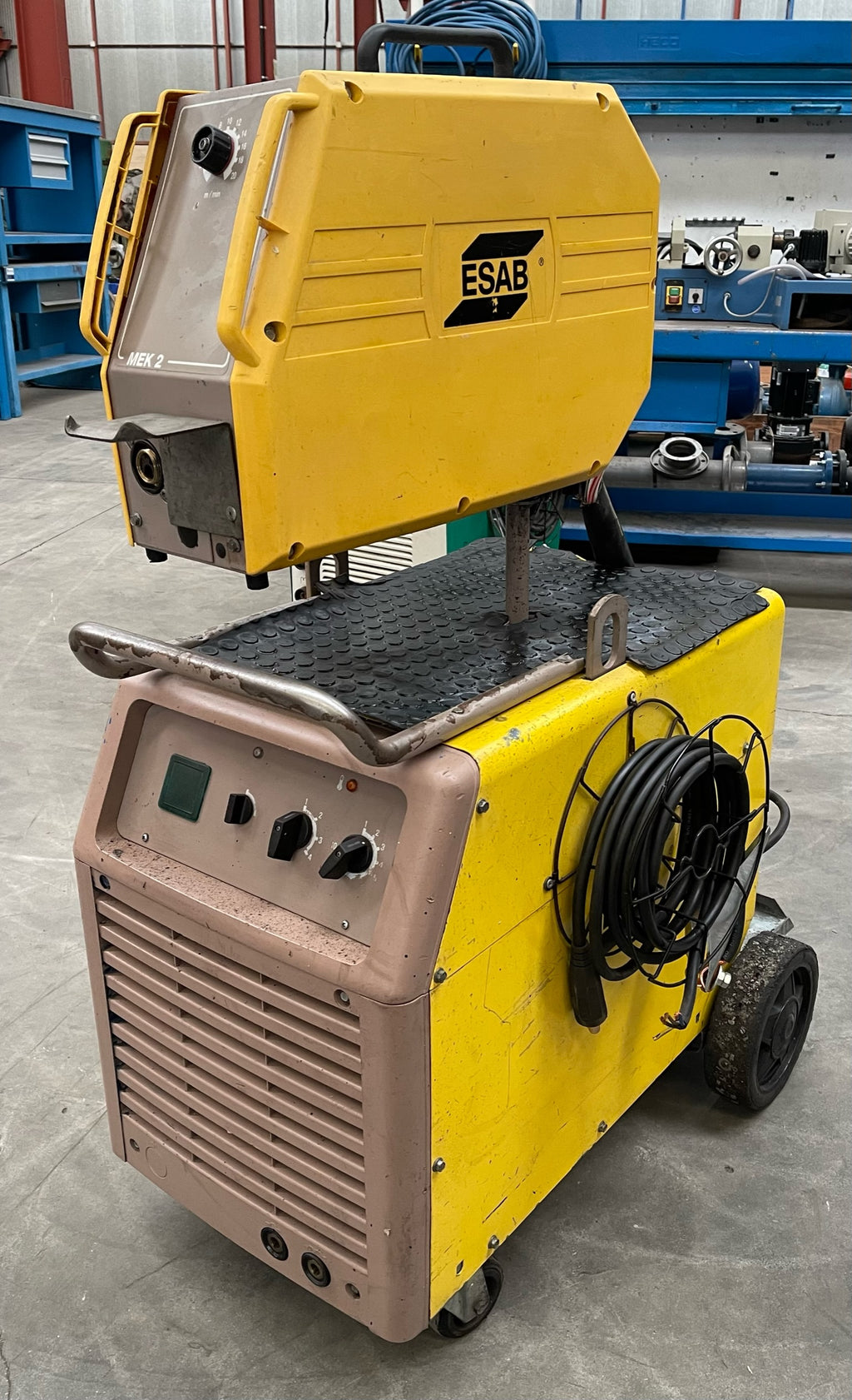 Máquina de soldar ESAB LAX 380