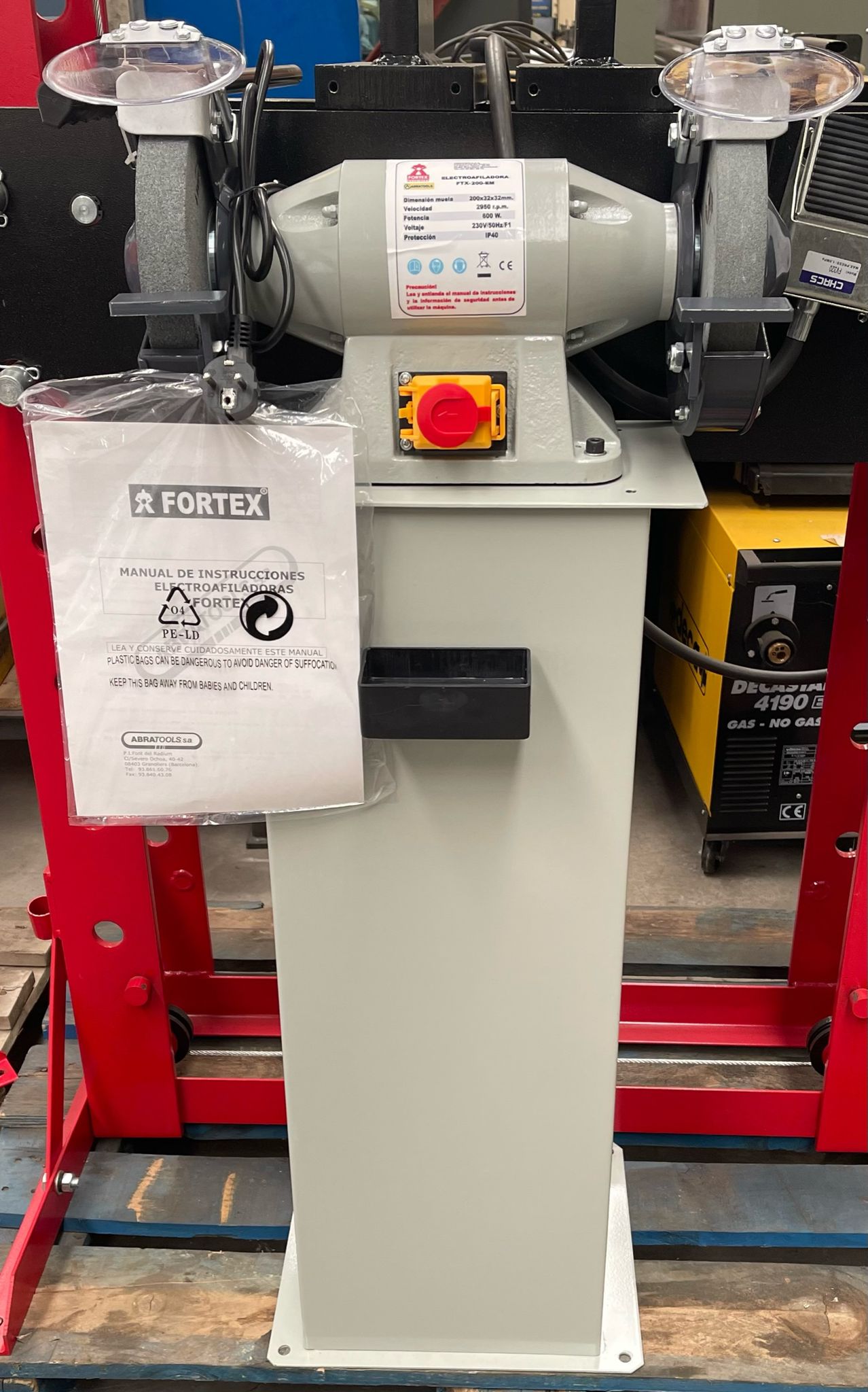 Esmeril con columna FORTEX FTX-200-EM