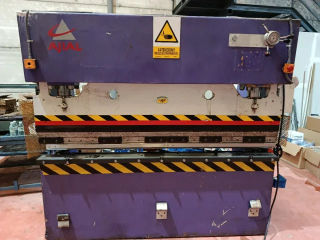 Lote industrial: cizalla Beyeler + plegadora hidráulica Ajial para chapa y metal
