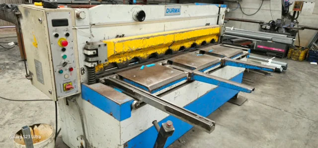 Lote Durma: Cizalla Automática 2 Metros + Plegadora Manual de Chapa Profesional