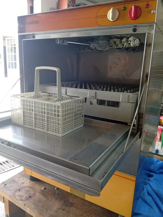 Lavavajillas Industrial SAMMIC LV-750 A – Segunda Mano | Hostelería