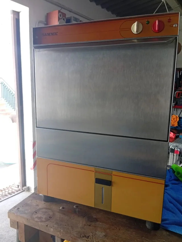 Lavavajillas Industrial SAMMIC LV-750 A – Segunda Mano | Hostelería