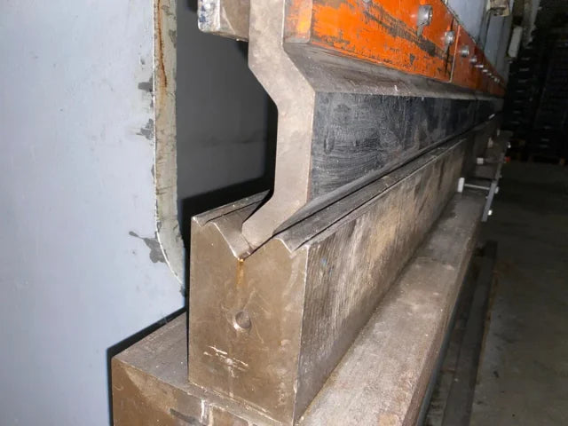 Plegadora Hidráulica Hidrogerka 3000 x 90 Tm para Chapa y Metal - 3 Metros
