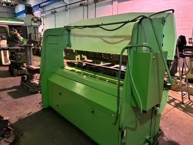 Plegadora Hidráulica Mebusa Promecam RG-2400-35 de 2,4 Metros con Utillaje