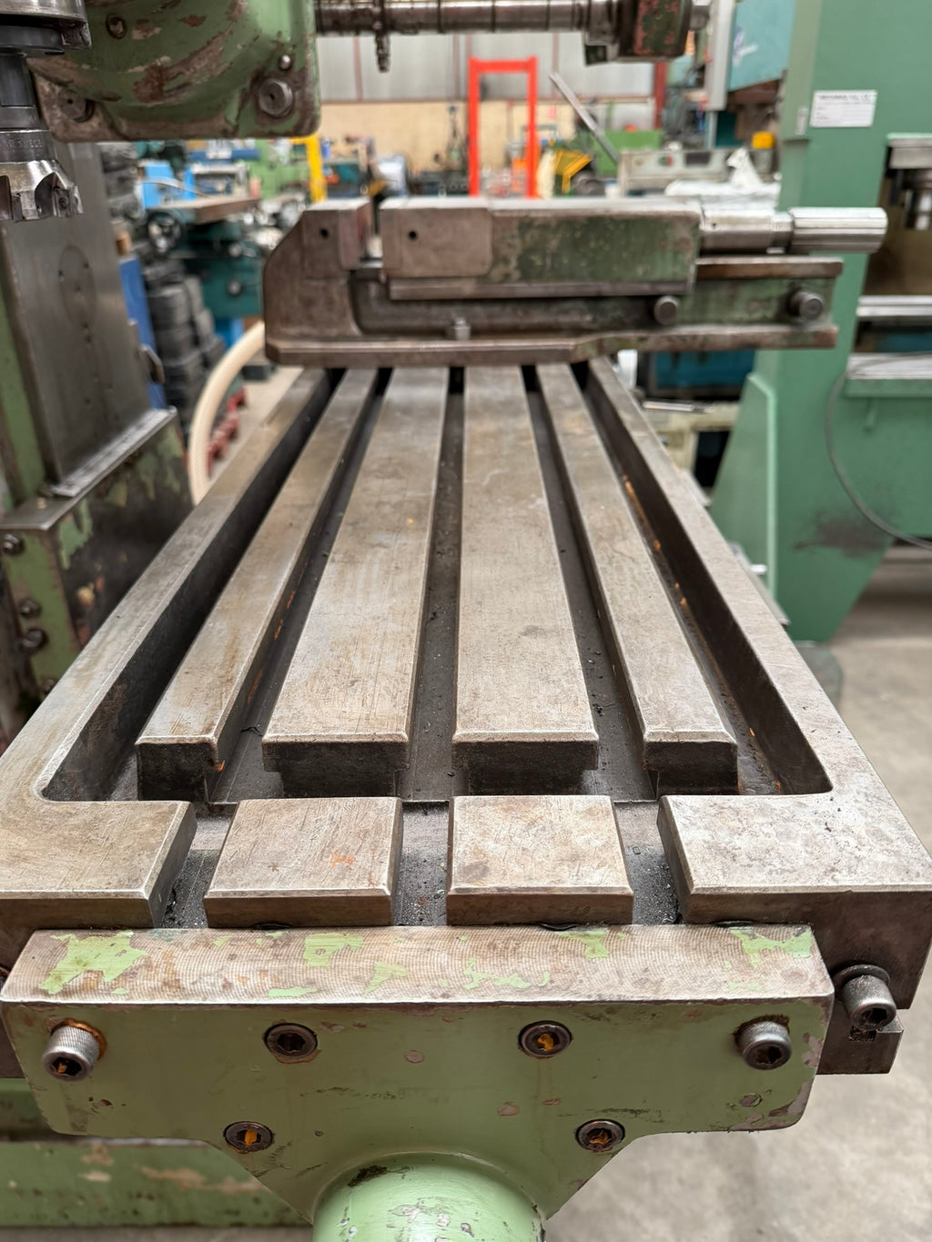 Fresadora universal LAGUN FU4-L
