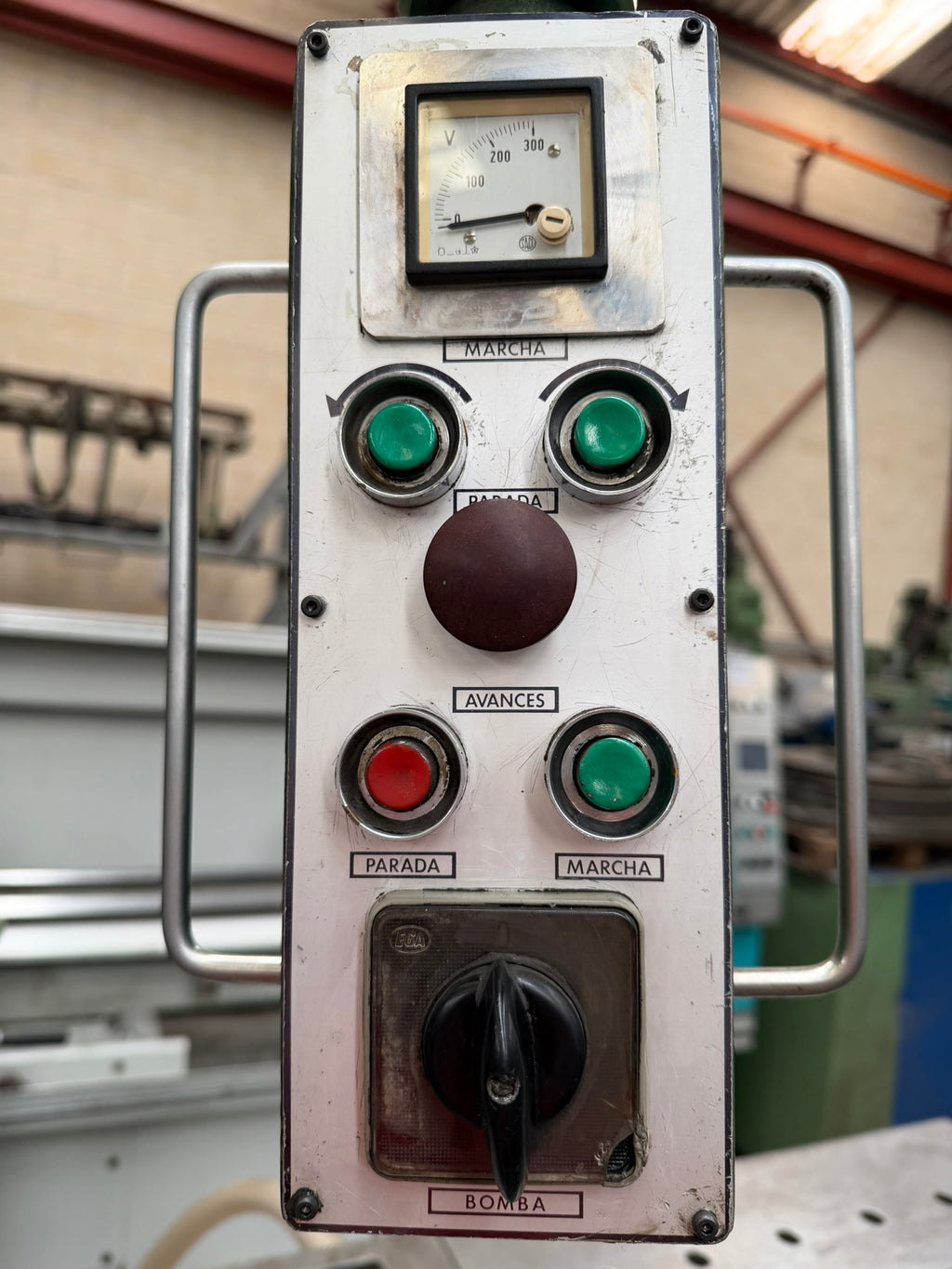 Fresadora universal LAGUN FU4-L