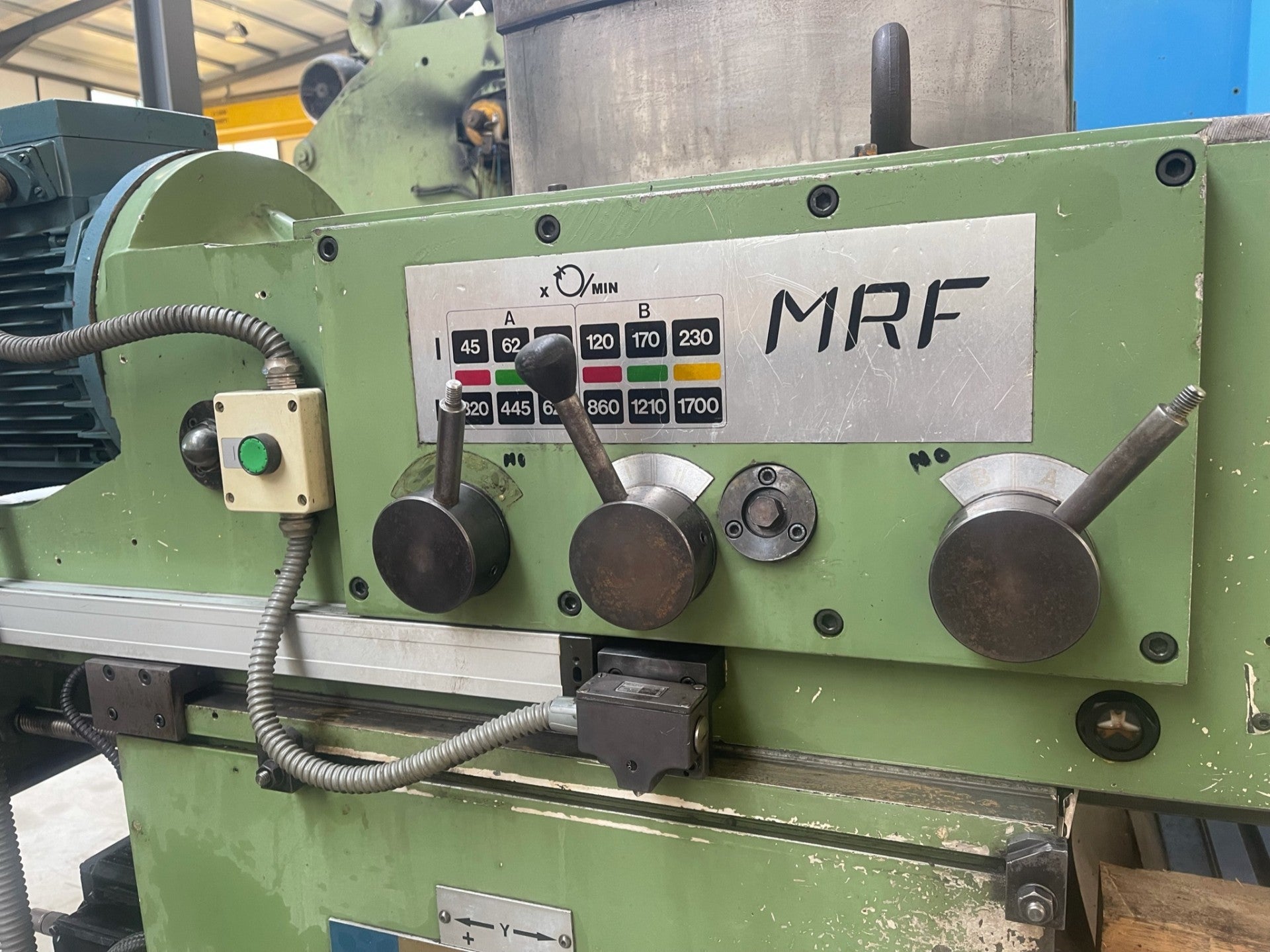 Fresadora Bancada Fija MRF ATALAYA