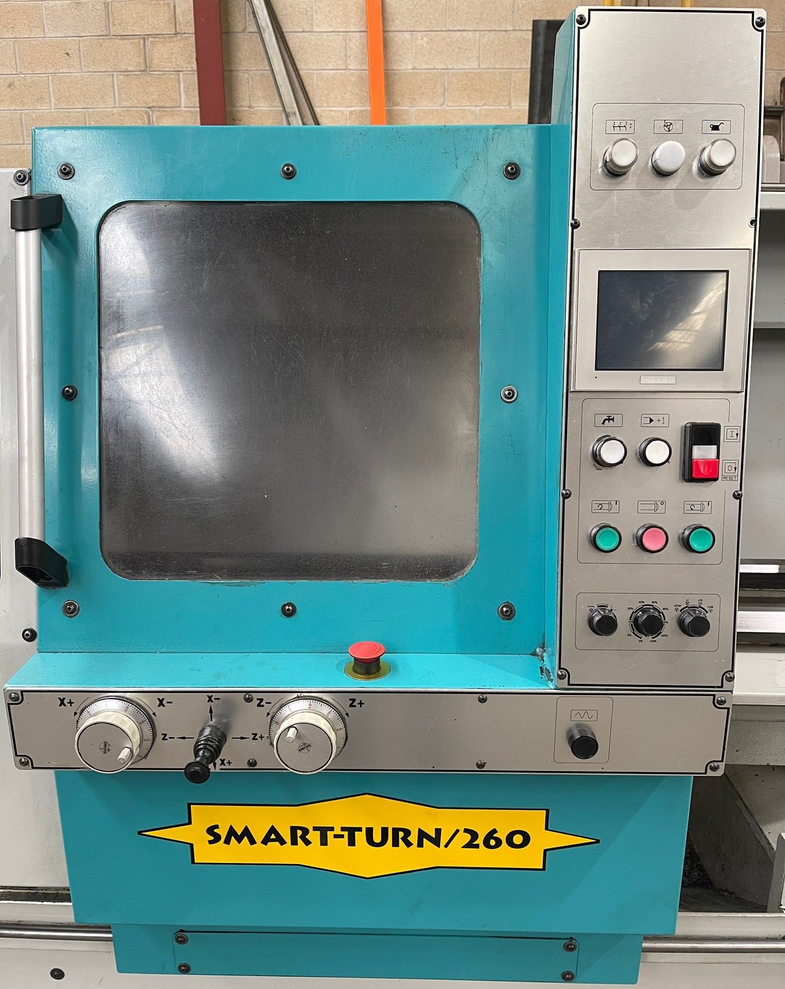 Torno CNC PINACHO SMART TURN 260/3000