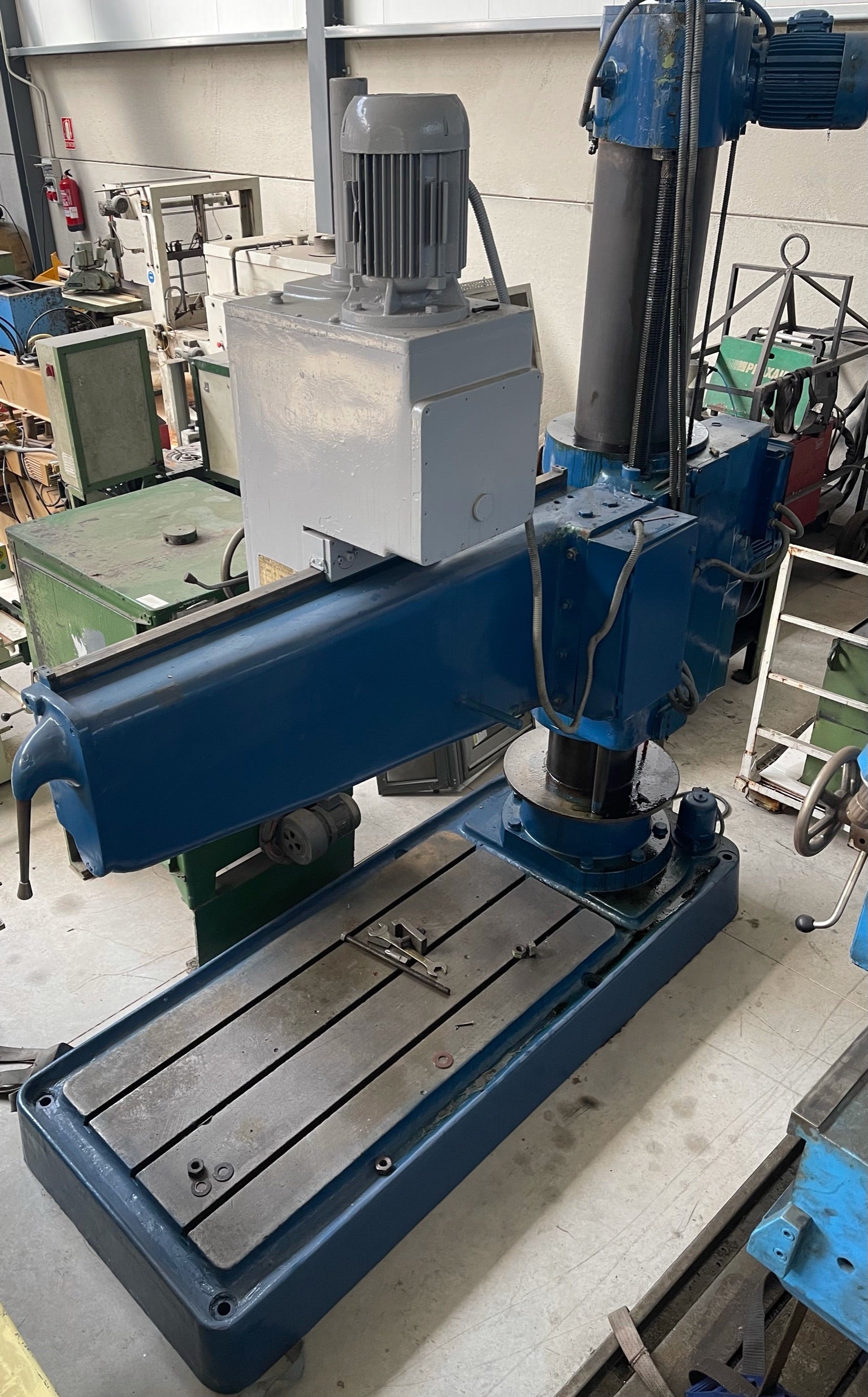 Taladro Radial TAGO 1200 x 60