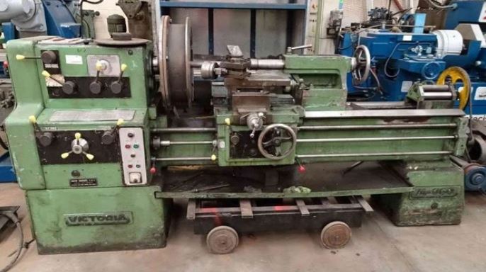 Torno VICTORIA M-600