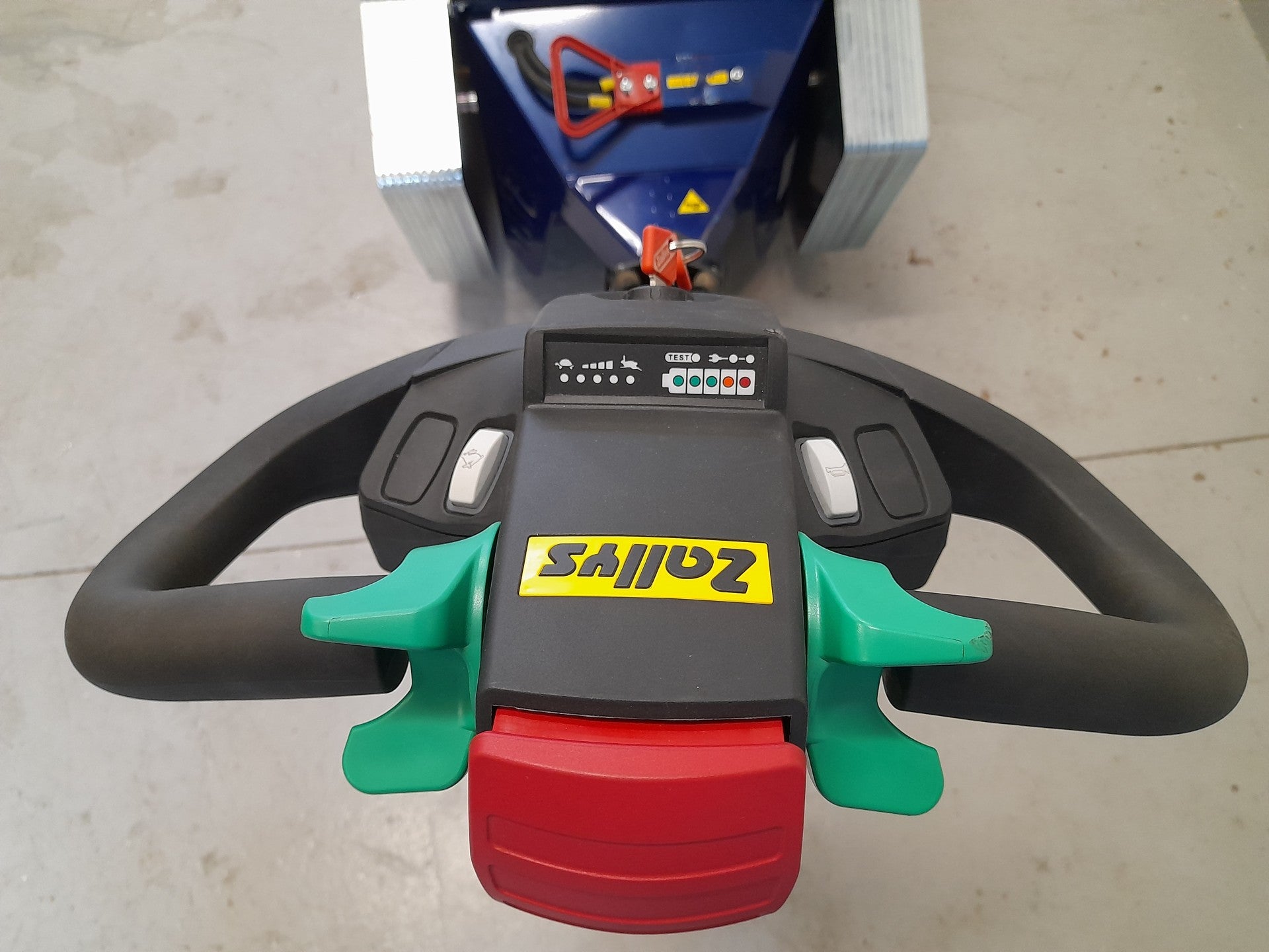 Tractor arrastrador eléctrico ZALLYS M10